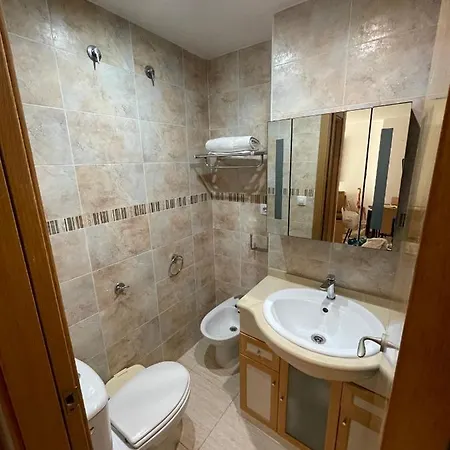 Bajo Con Terrazas Magic World Apartment